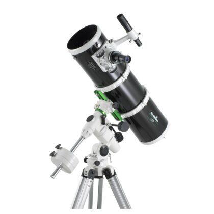 Sky-Watcher 150/750 sur EQ3-2 Black Diamond